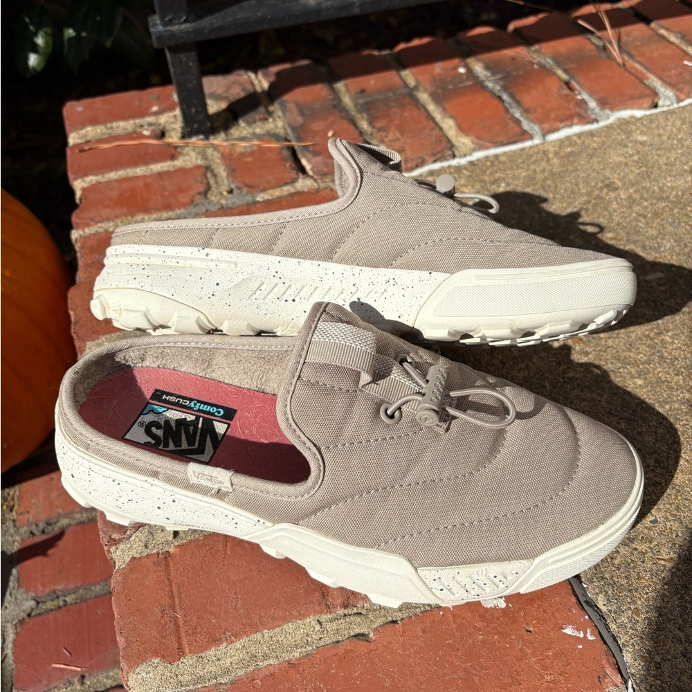 Vans Coast Mule CC Slipper- M7.5 / W9